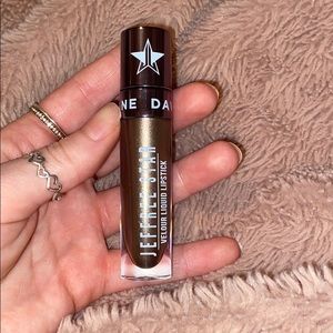 Jeffree Star/ Shane Dawson Velour Liquid Lipstick